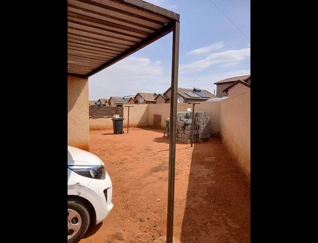 2 BEDROOM HOUSE FOR SALE IN BRAM FISCHERVILLE